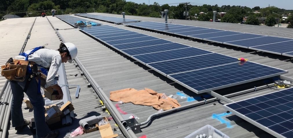 Save Money While Hiring Commercial Solar Gold Coast