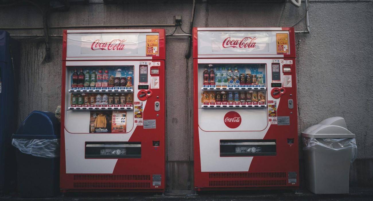 Everything You Need to Know Before Buying a Drink Machine for Your Business